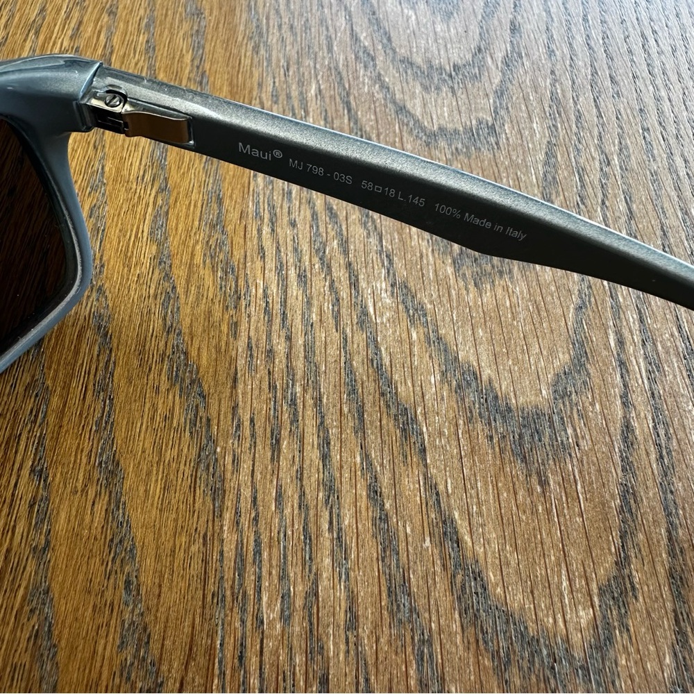 Maui Jim Onshore Polarized Rectangular Sunglasses 798-03S Blue Hawaii - Picture 6 of 9